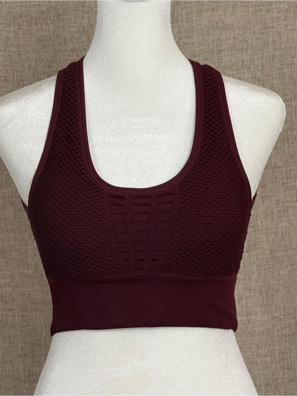 Seamless Burgundy Textured Mesh Racerback Sports Bra